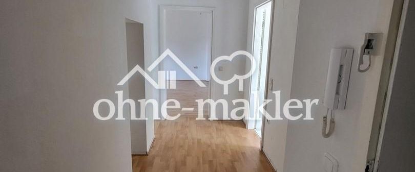 Großzügige 4-Zimmer-Dachgeschosswohnung mit zusätzlichem Dachboden - Photo 1