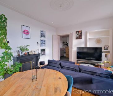 Vaste T4 Centre-ville - Place de la Mairie - Photo 2