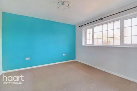 3 bedroom end of terrace house to rent - Photo 5