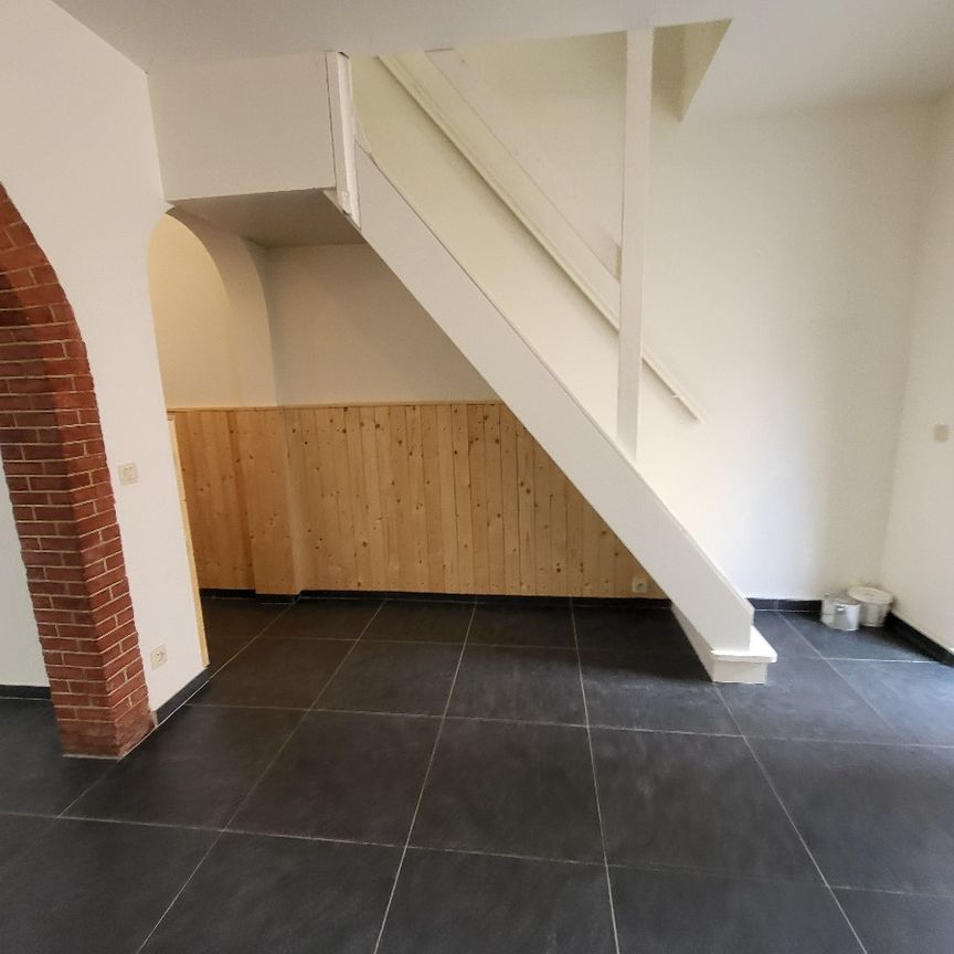 Te huur: Ruime woning op wandelafstand van station Ieper - Foto 1