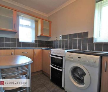 Collingwood Avenue, Newport, NP19 - Photo 4