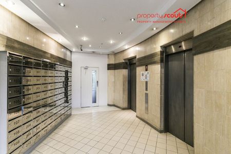 Fully Furnished Studio Apartment Vic Central on The Terrace - Photo 5
