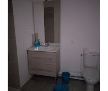 1 pièce - Meublé - 30 m² - 2ème étage - Colocation non autorisée - Photo 3