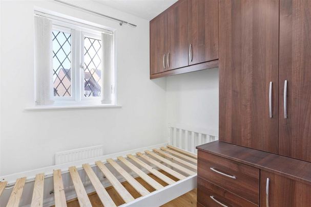 4 bedroom detached house to rent - Photo 1