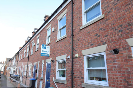 5 bedroom terraced house to rent - Photo 2