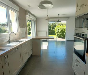 Location Maison 4 pièces 99m² VARENNES VAUZELLES 58640 - Photo 5