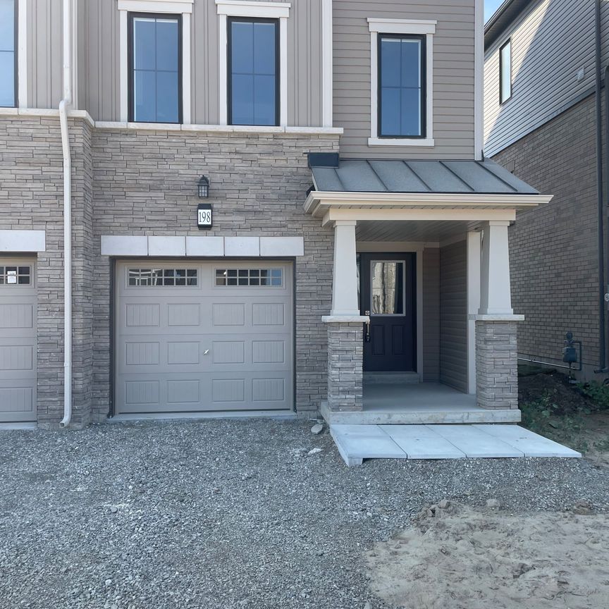 For Lease - 198 Gillespie Drive, Brantford, Ontario - Photo 1