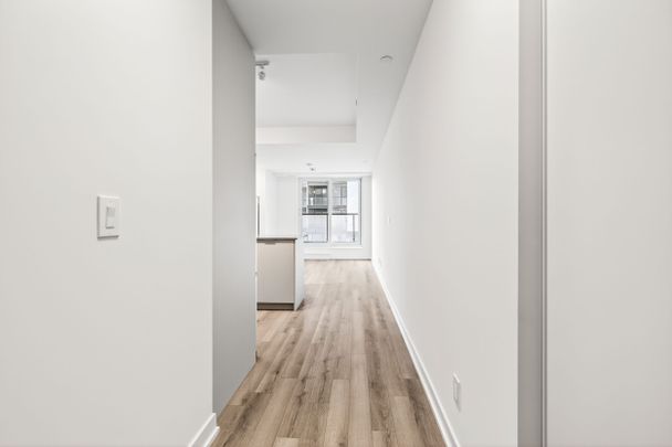 For Lease - 3071 Trafalgar Road Unit# 411, Oakville, Ontario - Photo 1