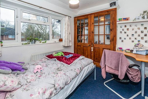 4 bedroom terraced house to rent - Photo 1