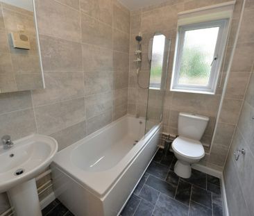 Studio flat to rent on - Photo 3