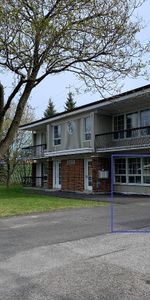 3 1/2 sur 2niveaux, Sainte-foy, 01Fevrier2026 - Photo 3