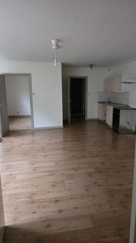 Op rustige locatie nabij de gezellige binnenstad gelegen deze studio - Photo 2