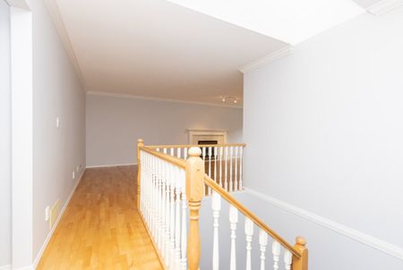 20660 91A Avenue, Langley (Upper) - Photo 4