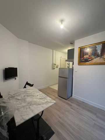 Location Appartement 2 pièces 26m² BOULOGNE BILLANCOURT 92100 - Photo 5