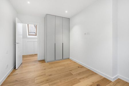 3 bedroom apartment to rent - Photo 2