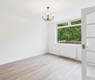 11 Ballycairn Close, Shawsbridge, Belfast, BT8 8HF - Photo 3