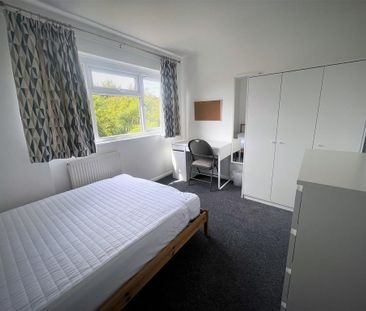 4 bedroom terraced house to rent - Photo 6