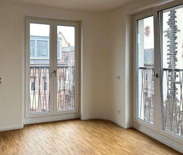 Charmante 3-Zimmer-Altstadtwohnung mit viel Licht und moderner Auss... - Foto 1