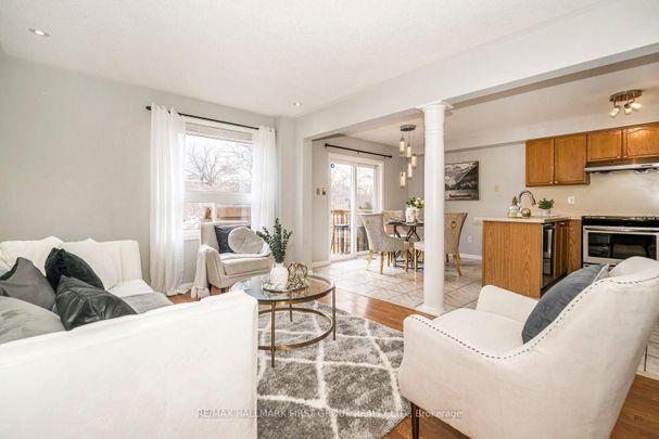 For Lease - 1636 Sarasota Crescent, Oshawa, Ontario - Photo 1
