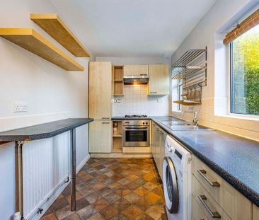 2 bedroom terraced house to rent - Photo 6
