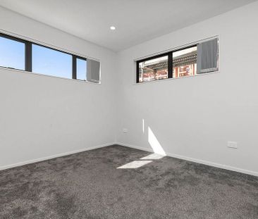 4 BDR house for rent ( Papakura) - Photo 2