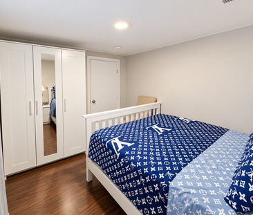 3 bd Room for Rent in Pickering, ON - Photo 4