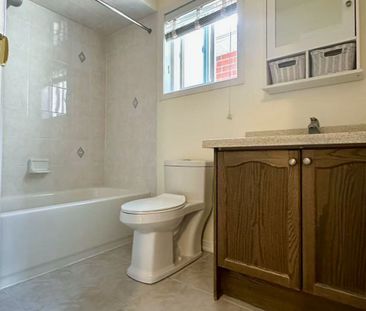 For Lease - 56 Briarcrest Drive, Markham, Ontario - Photo 2