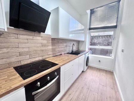 1 bedroom apartment to rent - Photo 2