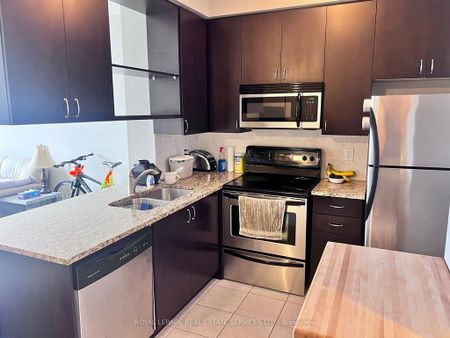 For Lease - 2391 CENTRAL PARK Drive Unit# 1204, Oakville, Ontario - Photo 3