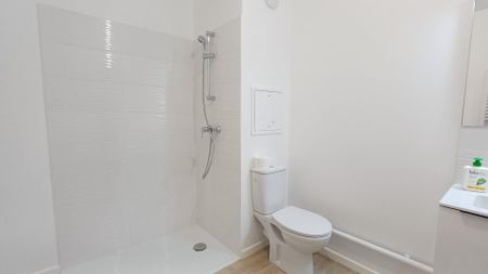 location Appartement T2 DE 42.37m² À SAVIGNY LE TEMPLE - Photo 3