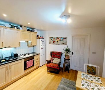 Room in a Shared Flat, Barking, IG11 - Photo 3