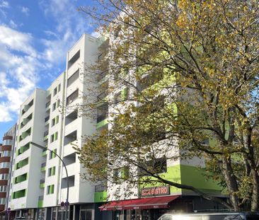 Frisch sanierte 1-Zimmer-Wohnung mit großer Loggia am Siemensdamm! - Foto 4