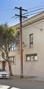 Cosy and Modern One Bedroom Apartment - Unfurnished - Photo 3