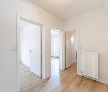 Gezellig twee-slaapkamerappartement in centrum Tielt! - Foto 3