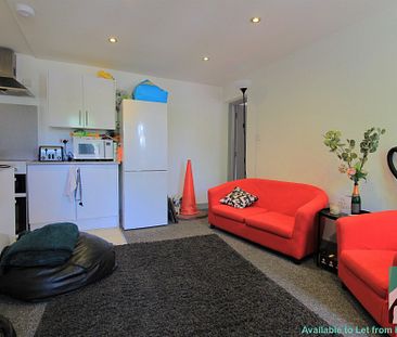 Flat 2 - 4 Hobson Road, Selly Oak, Birmingham, B29 7QA - Photo 3