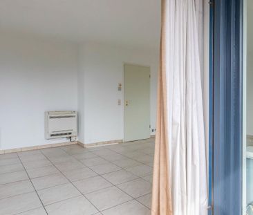 Appartement te huur in Sint-Niklaas voor € 850 met 1 slaapkamer - Photo 2