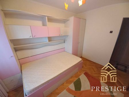 Apartament 3 camere de inchiriat pe str. Milcovului, Oradea - Fotografie 5