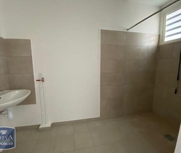 Location Appartement 1 pièce 22m² LE TAMPON 97430 - Photo 2