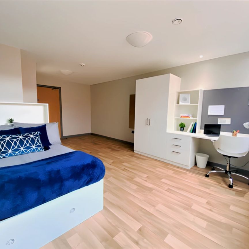 Ensuite platinum - Photo 1