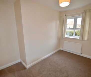 Price £1,800 pcm - Available 01/05/2025 - Unfurnished - Photo 5