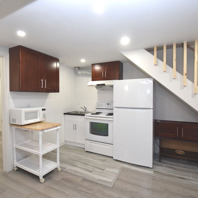 For Lease - 43 Constellation Crescent Unit# Bsmt, Richmond Hill, Ontario - Photo 1