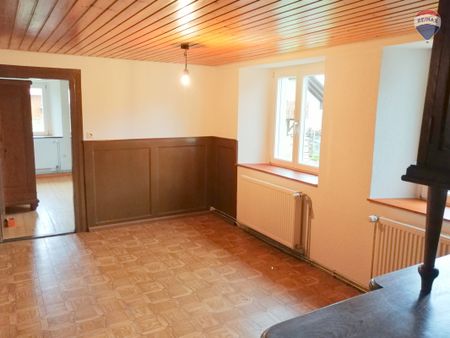 Großzügige 5 Zimmer Wohnung im Bauernhaus mit 2 Stellplätzen und herrlicher Aussicht! - Foto 3