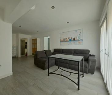 Piso de alquiler en Triana Oeste - Foto 3