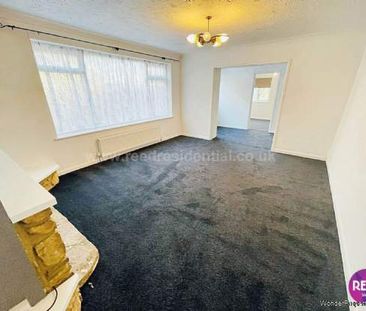 3 bedroom property to rent in Westcliff On Sea - Photo 5