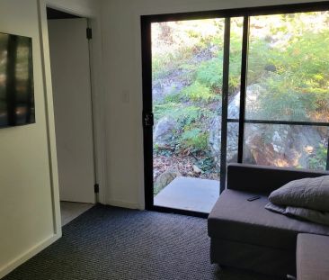 Tranquil Waterfront Living – Fully Furnished Oasis Just Minutes fro... - Photo 1