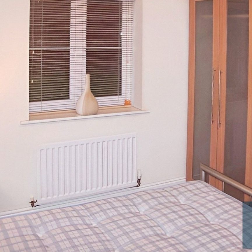 Larkfield Court, Brighouse, West Yorkshire, HD6 - Photo 1