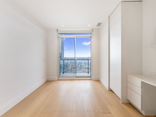 For Lease - 825 Church Street Unit# PH205, Toronto, Ontario - Photo 1