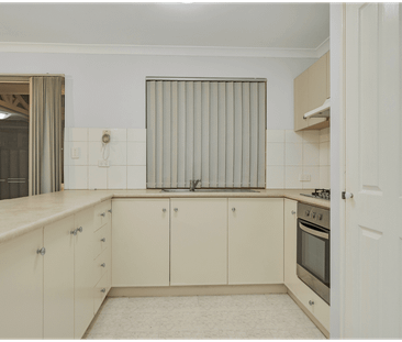 Perfect Blend of Comfort and Connectivity - Photo 4