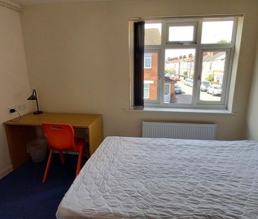 Hawkins Road Unit 4 Rm 5, Earlsdon - Photo 1