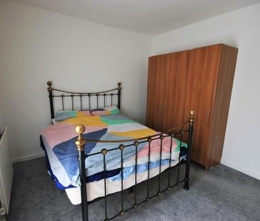 2 bedroom terraced house to rent - Photo 6